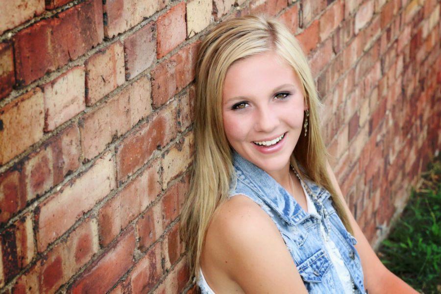 Kylee is a senior who is big into activities and staying involved. She is looking to pursue her future dream,  becoming a wedding planner, at the University of Northern Iowa. 