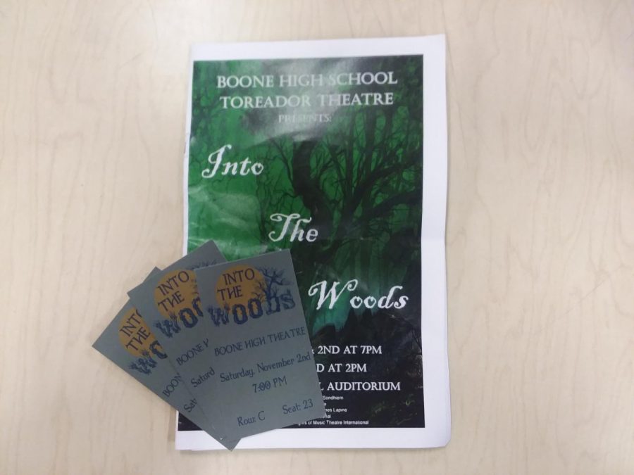 Toreador Theatre Review: Into the Woods