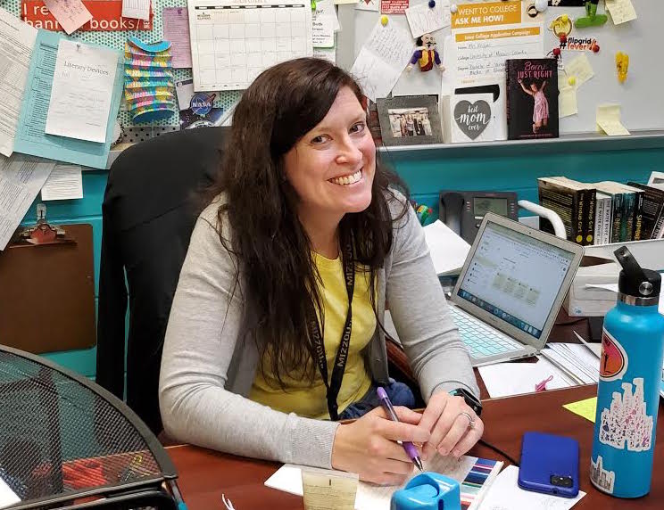 October Teacher of the Month: Beth Knipper