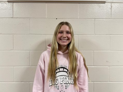 November 2022 Volleyball Athlete of the Month: Kaylee Smith