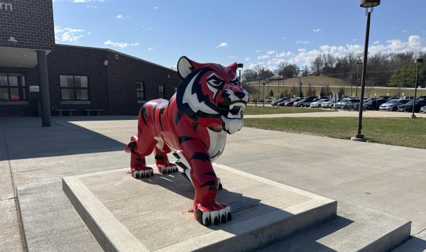 This tiger statue stands in front of the ADM  middle/high school brought in 2020 provided by the ADM Alumni Association.
