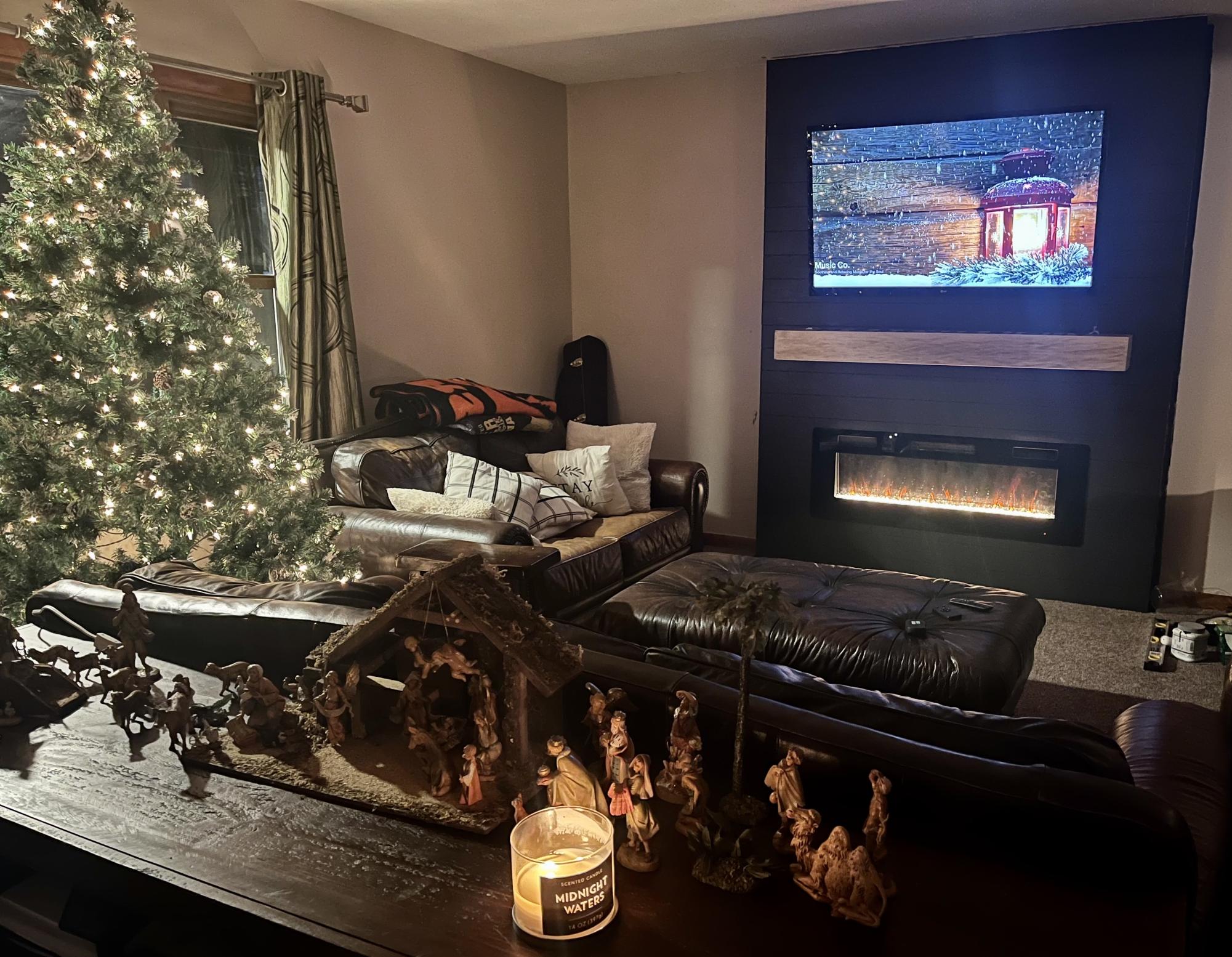 Christmas Feely-room